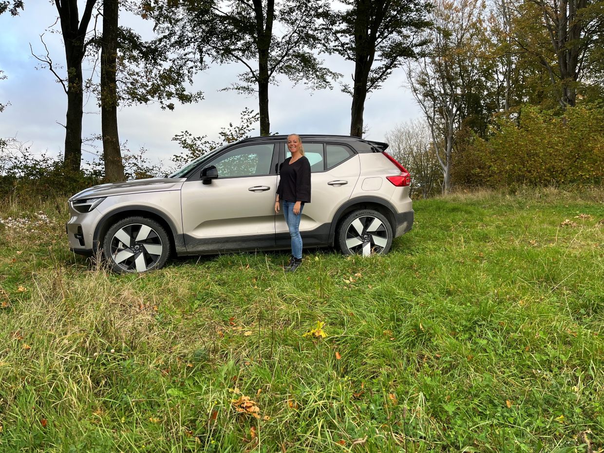 Hun havde aldrig drømt om en elbil, men Henriette Faaborg er i dag den glade ejer af Rita - en stærk og potent Volvo XC 40.