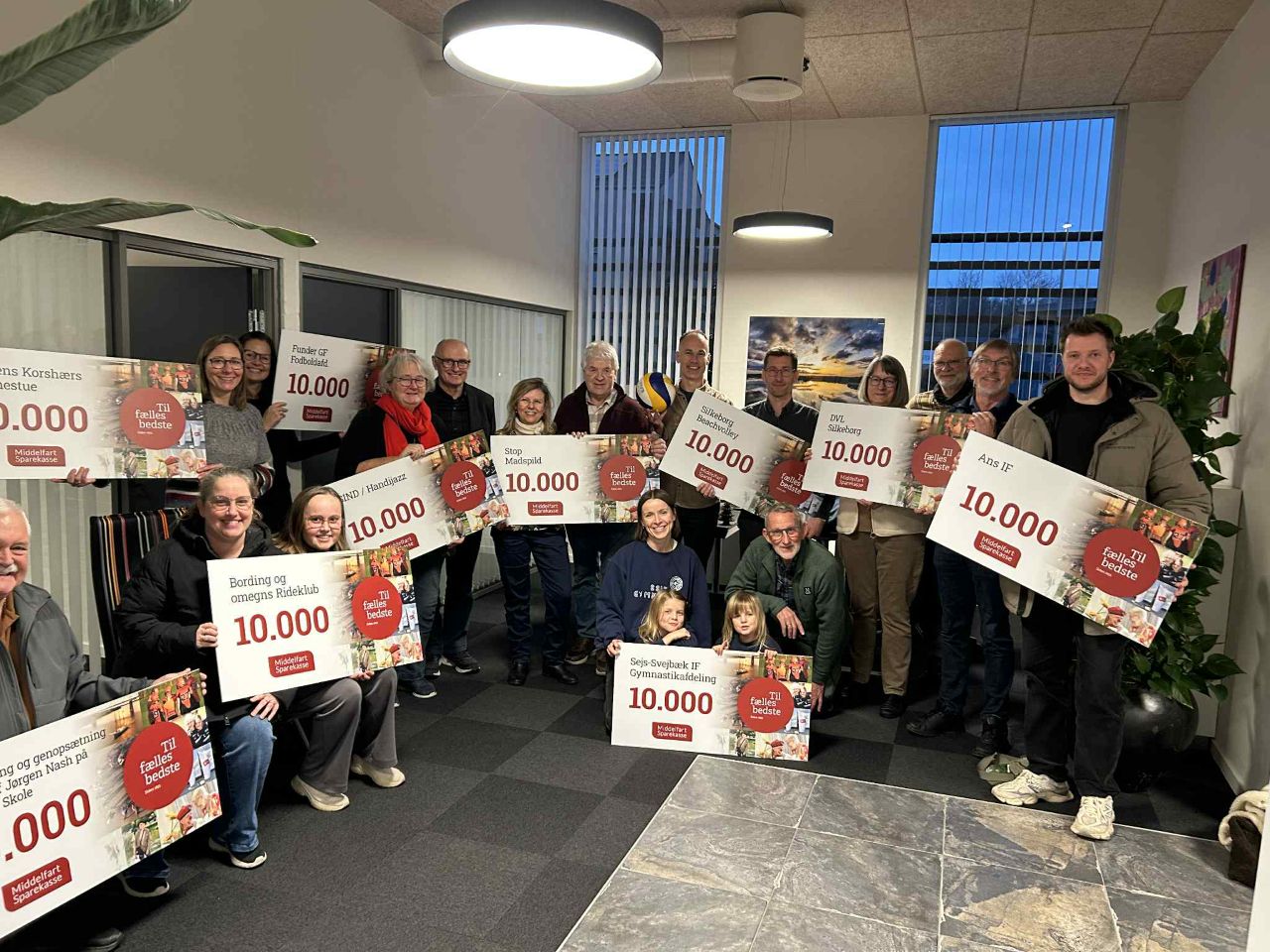 Middelfart Sparekasse har igen delt penge ud fra Fællesskabspuljen - det nød 10 modtagere fra Silkeborg og omegn godt af.